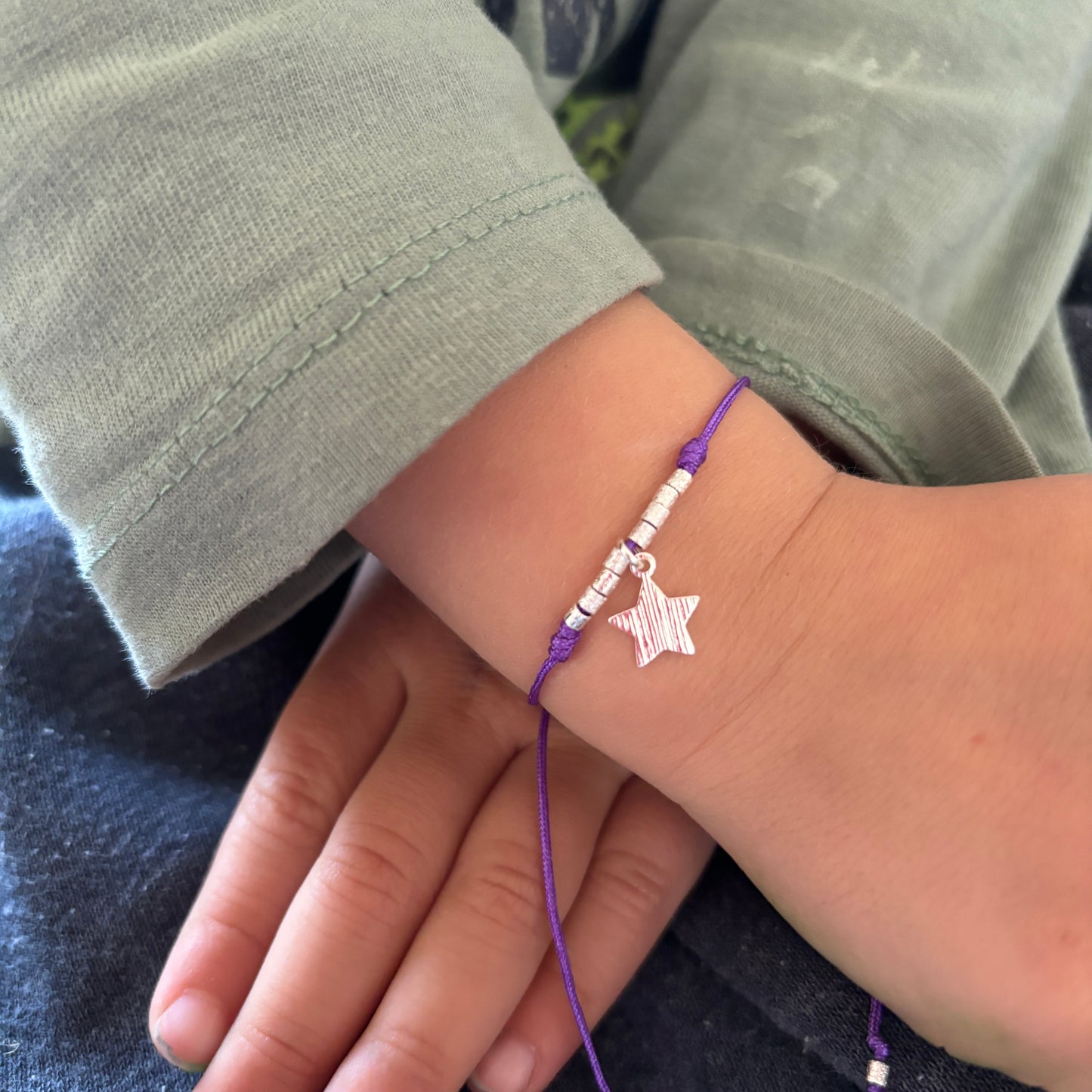 PULSERA HILO STAR - BAÑADO EN PLATA