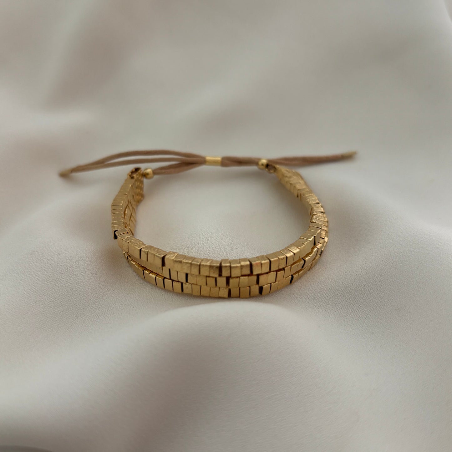 PULSERA PRAIA - BAÑADO EN ORO