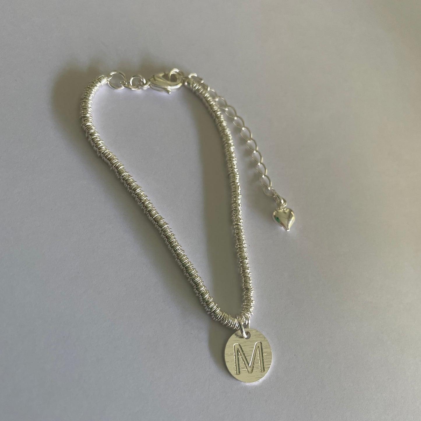 PULSERA LETRA PERSONALIZADA - BAÑADO EN PLATA