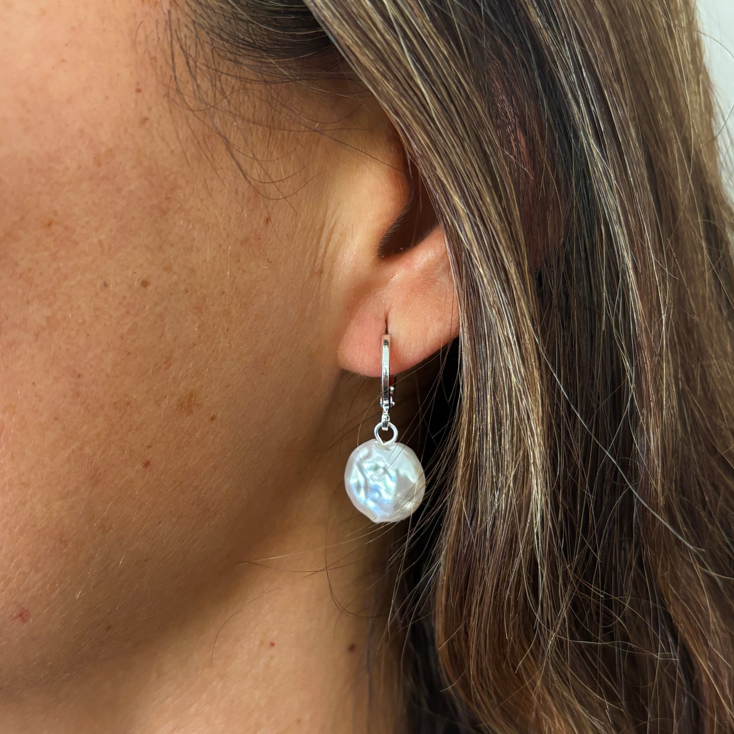 AROS ARGOLLAS PERLA- BAÑADO EN PLATA