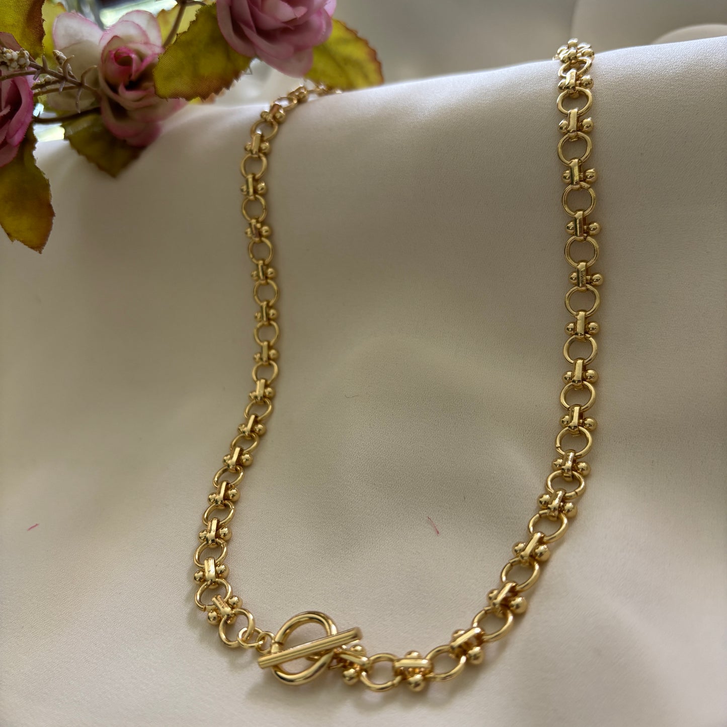 COLLAR CAPRI - BAÑADO EN ORO