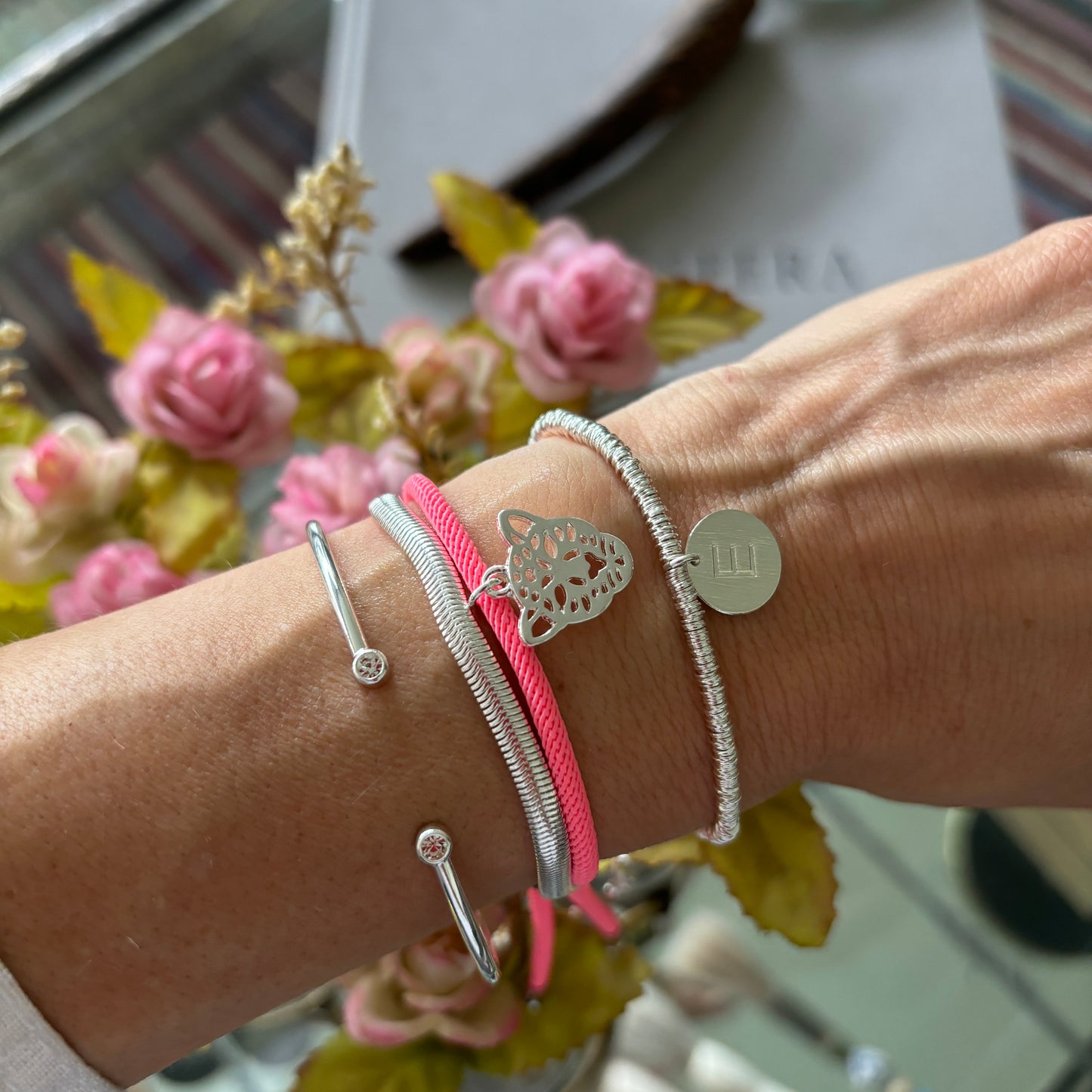 PULSERA LETRA PERSONALIZADA - BAÑADO EN PLATA