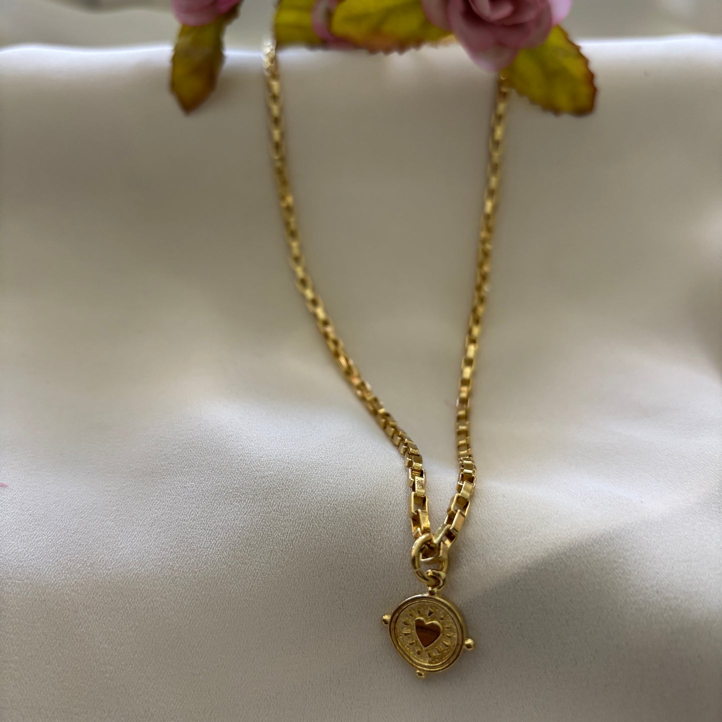 COLLAR ALMA - BAÑADO EN ORO
