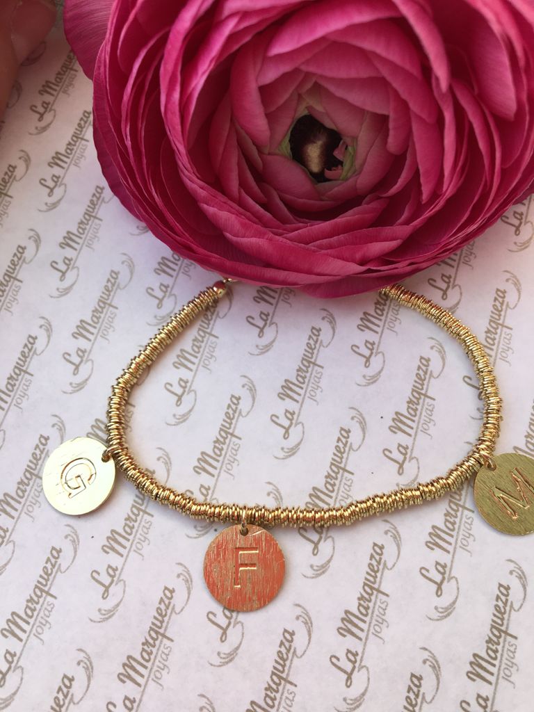 PULSERA LETRA PERSONALIZADA - BAÑADO EN ORO