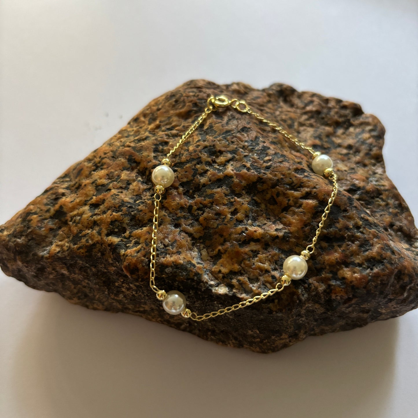 PULSERA PEARL- BAÑADO EN ORO
