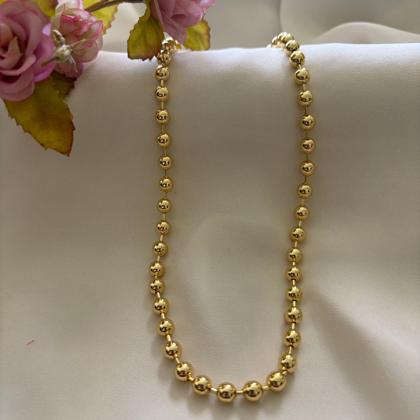 COLLAR MARBELLA - BAÑADO EN ORO