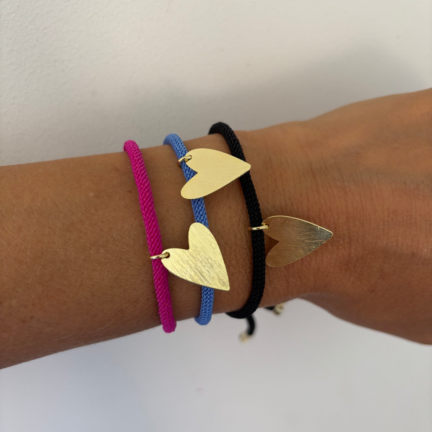 PULSERA COLORS HEART - BAÑADO EN ORO