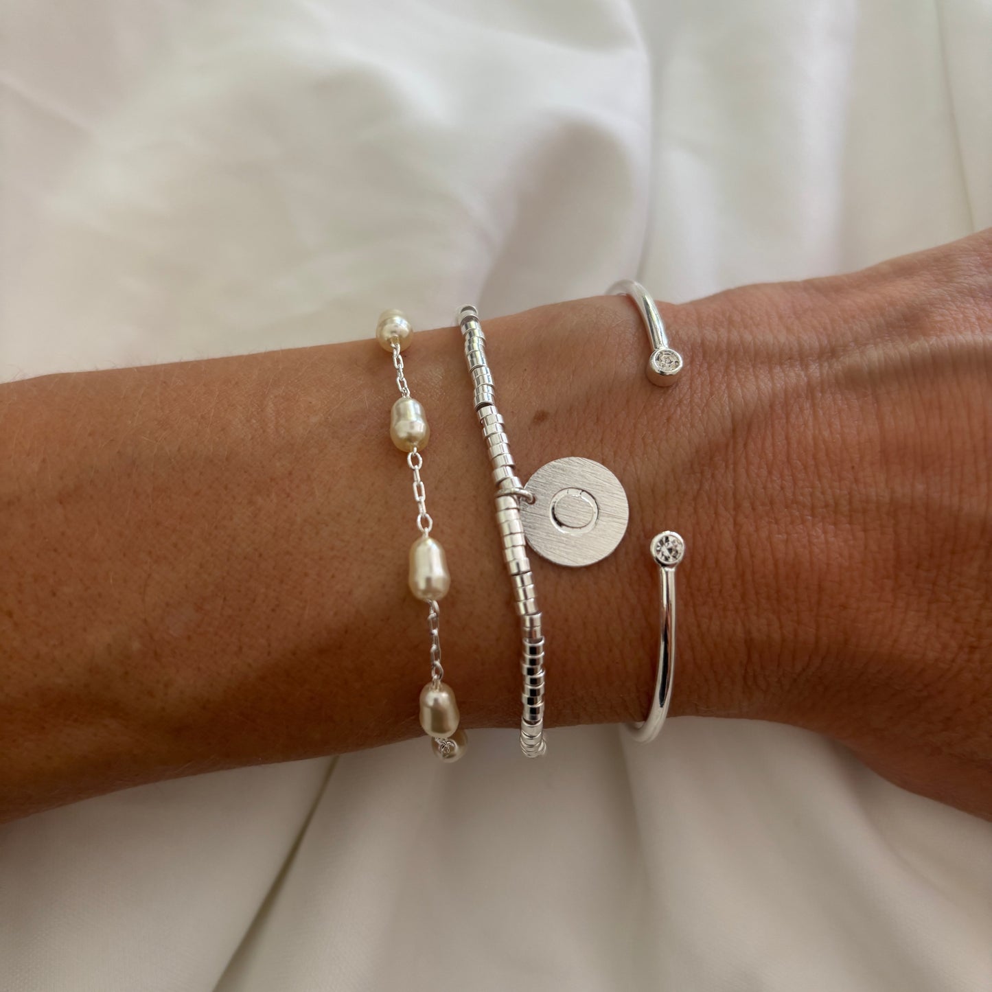 PULSERA LETRA PERSONALIZADA  - BAÑADO EN PLATA