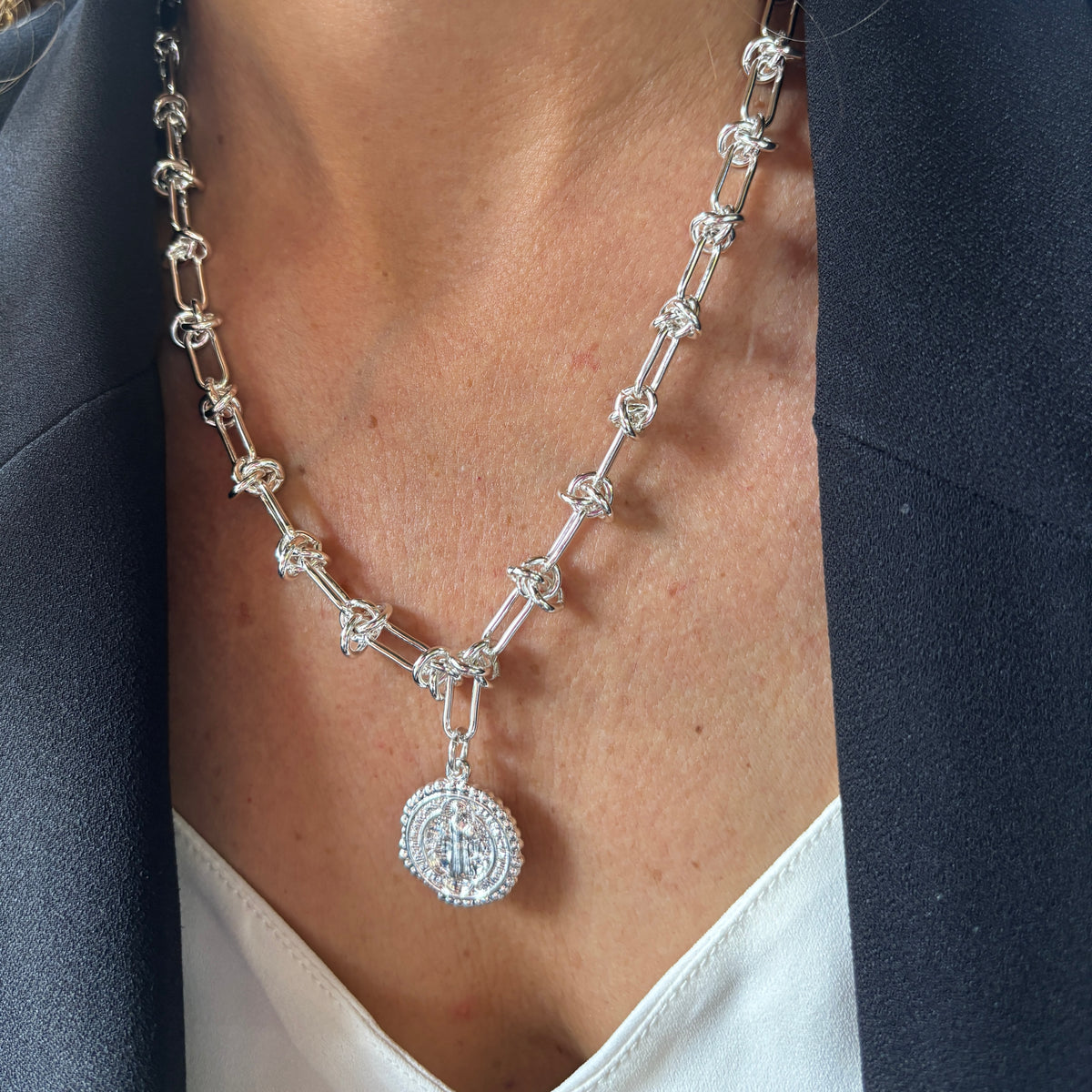 COLLAR SAN BENITO - BAÑADO EN PLATA
