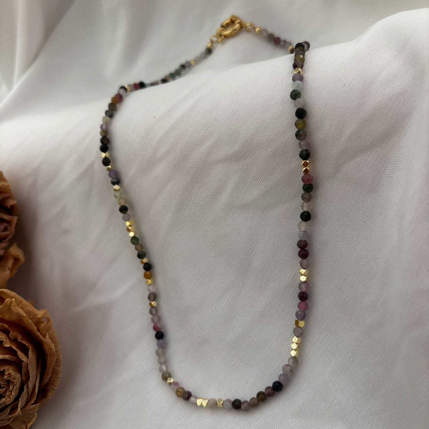 COLLAR TURMALINA - BAÑADO EN ORO