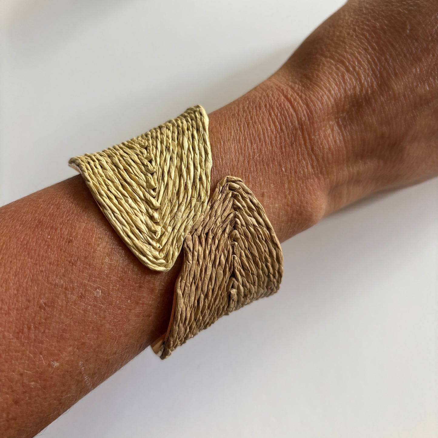 PULSERA ESCLAVA ILHABELA - BAÑADO EN ORO