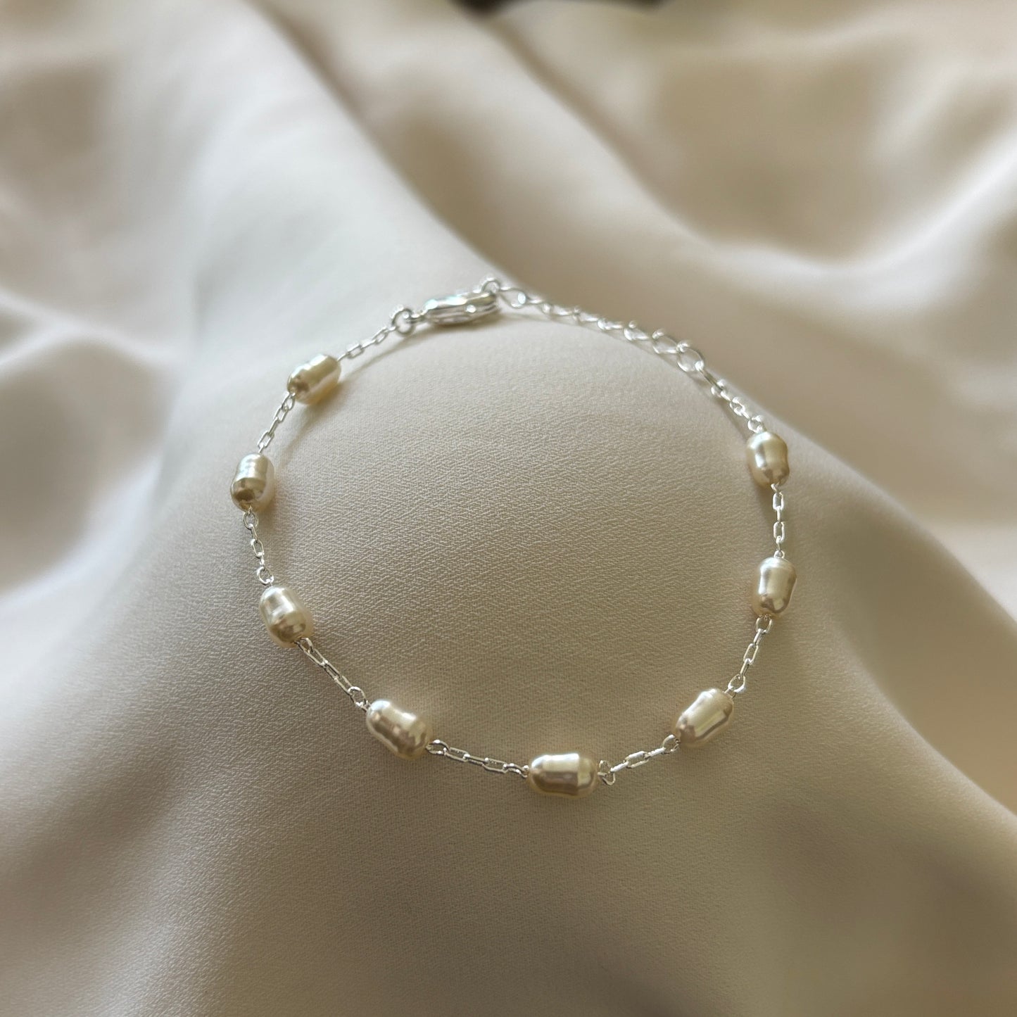 PULSERA PEROLÁ - BAÑADO EN PLATA