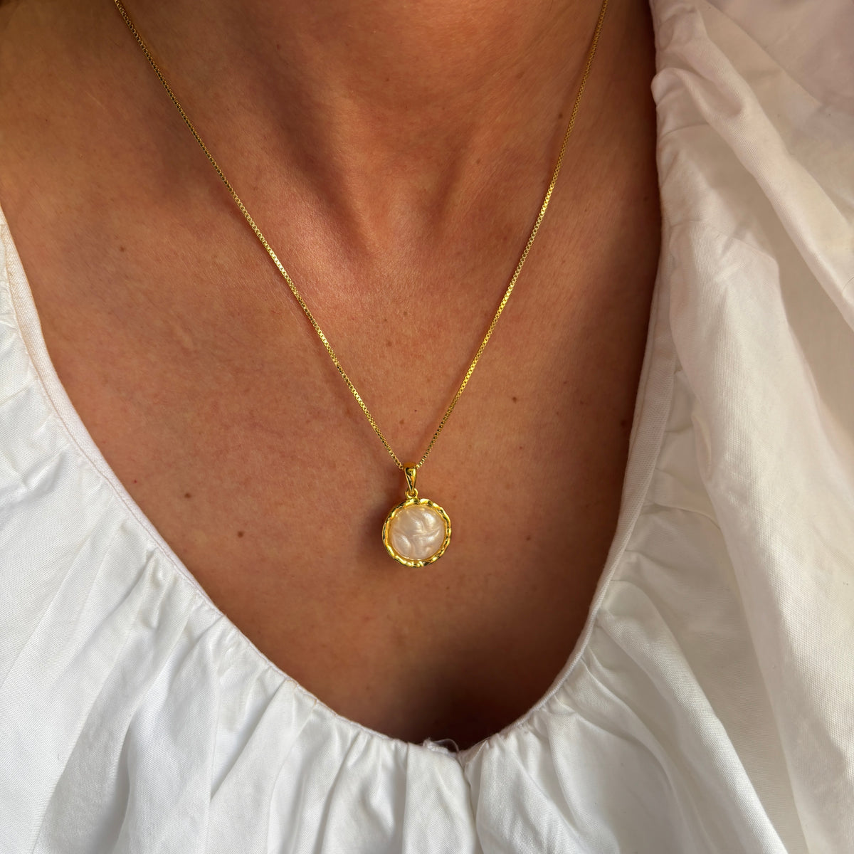 COLLAR BIANCA - BAÑADO EN ORO