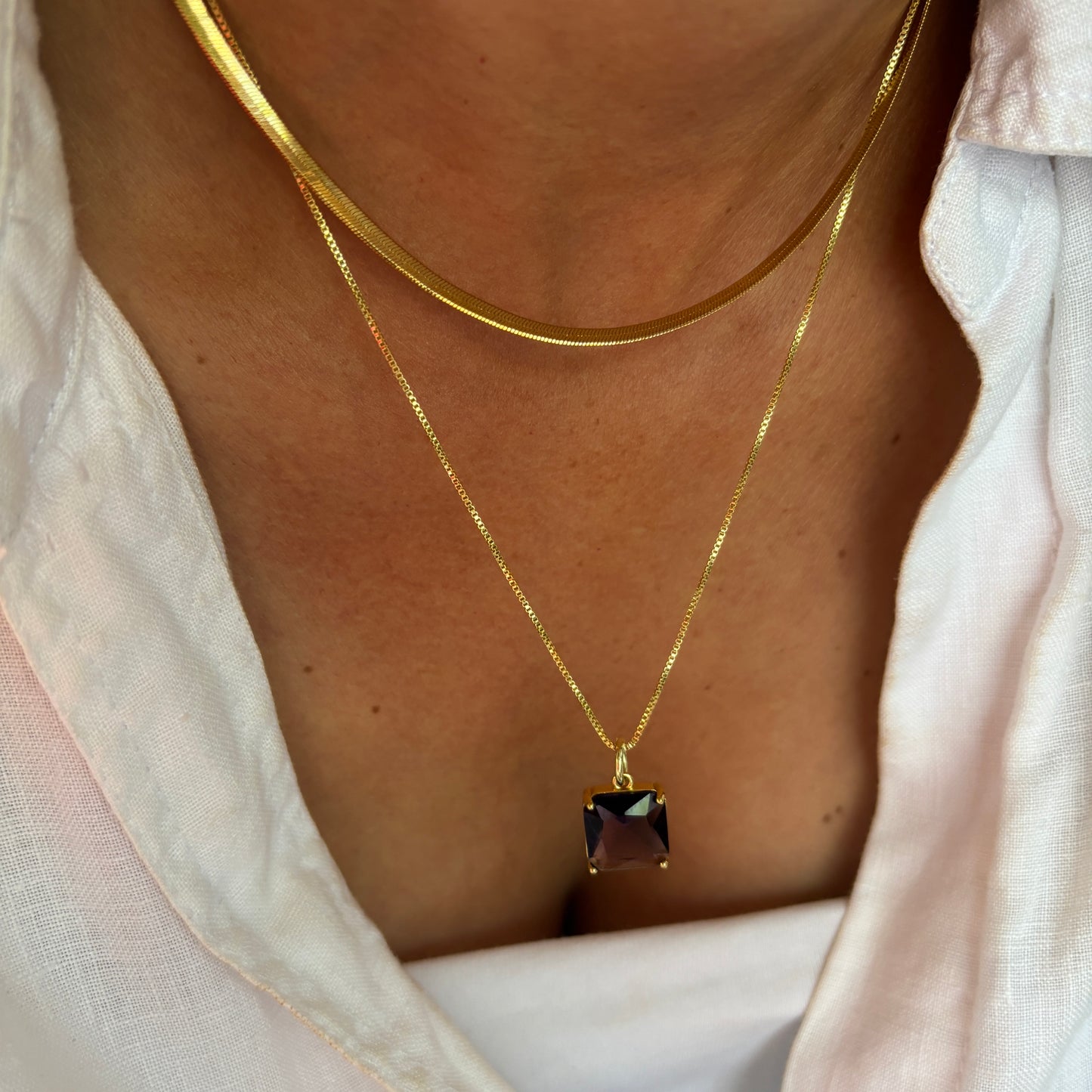 COLLAR AMATISTA - BAÑADO EN ORO