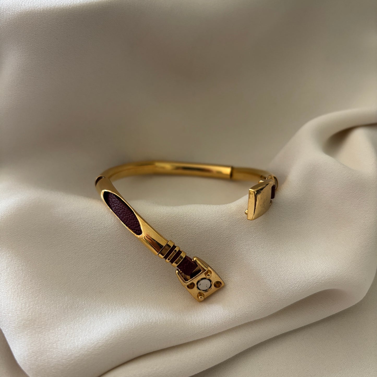 PULSERA CATARINA - BAÑADO EN ORO