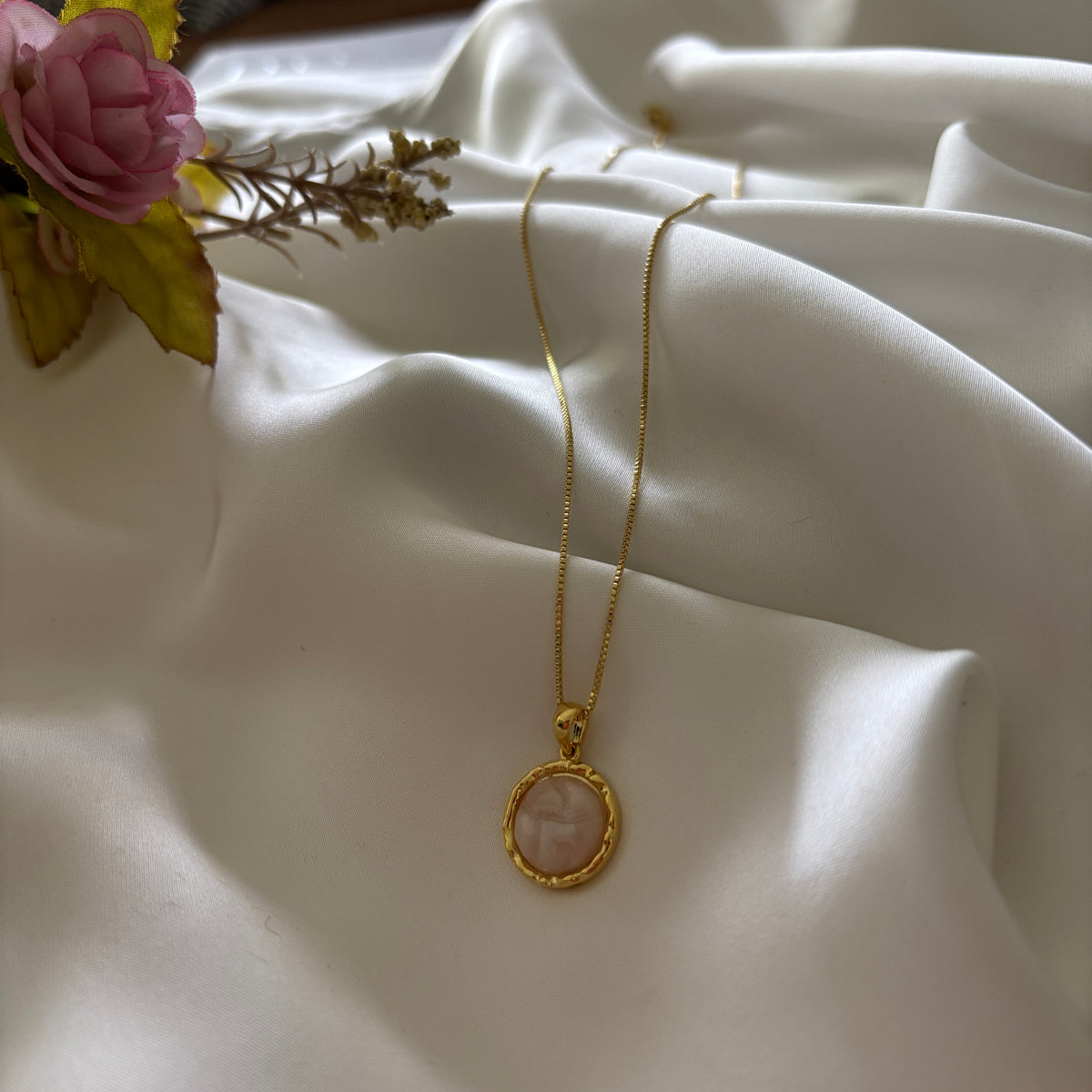 COLLAR BIANCA - BAÑADO EN ORO
