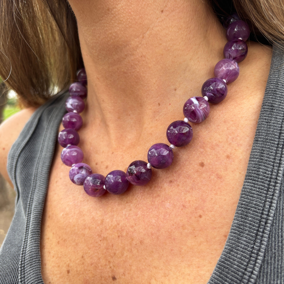 COLLAR AGATA MORADO - BAÑADO EN ORO